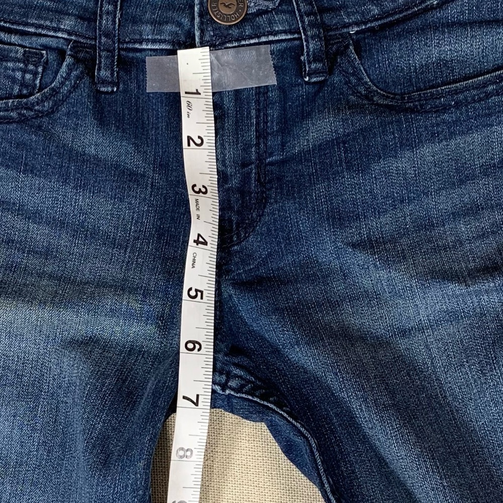 Women's Blue Jeans - Picture 10 of 12